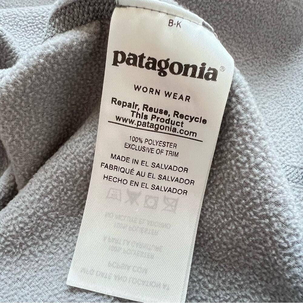 Patagonia Women's Micro D® 1/4-Zip Grey Pullover Sweater Women’s Medium - Picture 11 of 12